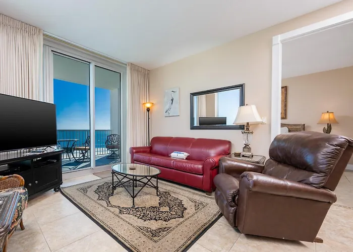 Island Tower 601 Apartment